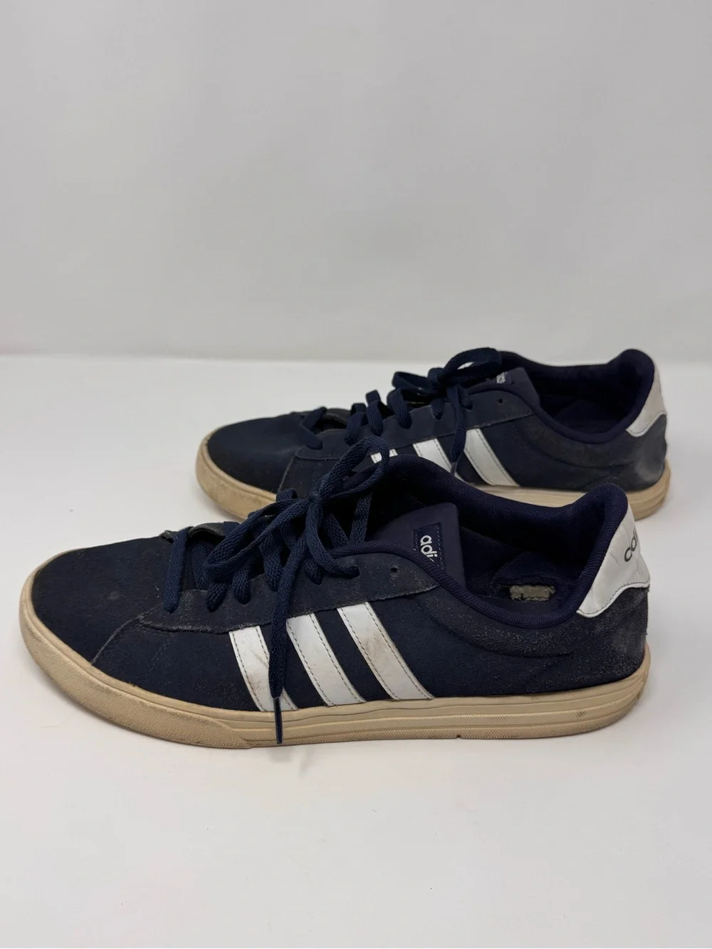 Adidas Suede Sneakers, Navy White, Sz 13, Classic stripe athletic sporty casual